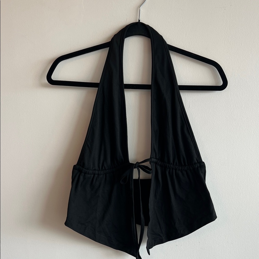 SHEIN Black Halter Crop Top